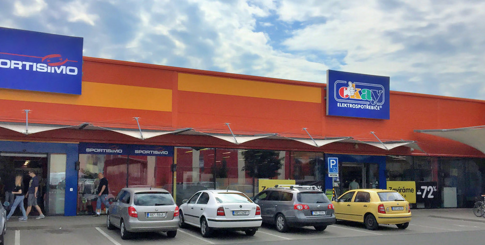 <span style="font-weight: bold;">OC Paráda - Hodonín</span>